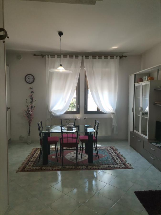 Zsuzsa Lak Apartment Местре Екстериор снимка